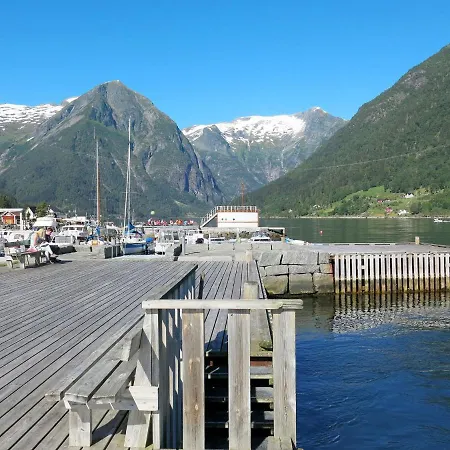 Naustvollen By Interhome Tatil Evi Balestrand