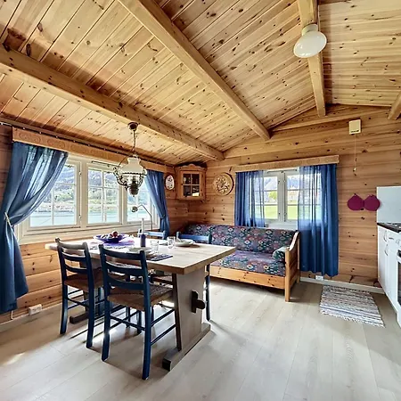 Naustvollen By Interhome Semesterbostad *