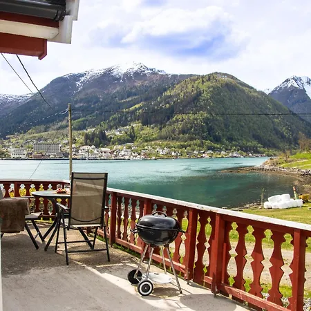 Naustvollen By Interhome Balestrand